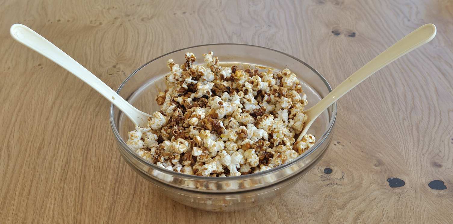 Stovetop Popcorn - The Viet Vegan